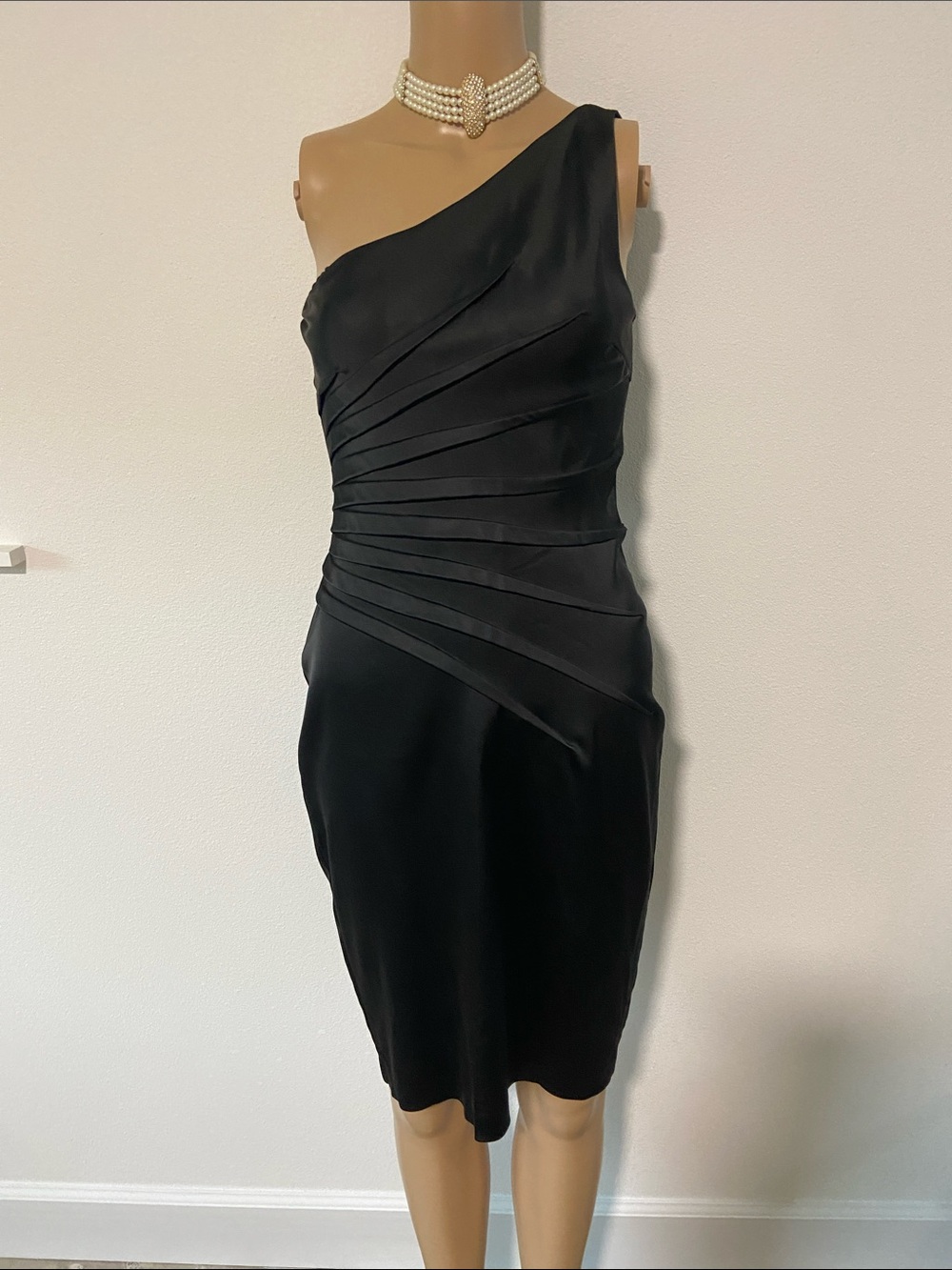 Cache One-Shoulder Black Pleated Sheath Dress Sz 4